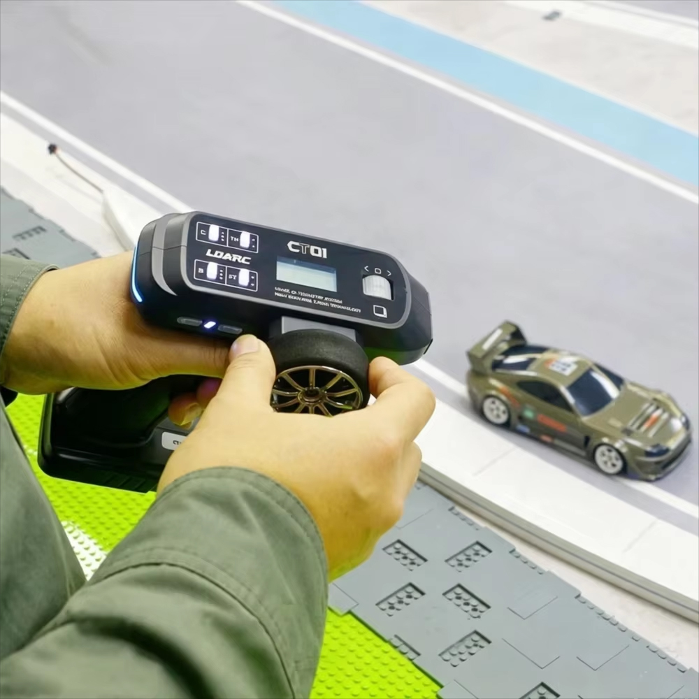 Radio Transmitter 2.4Ghz - Sistema de Controle de Rádio Bidirecional